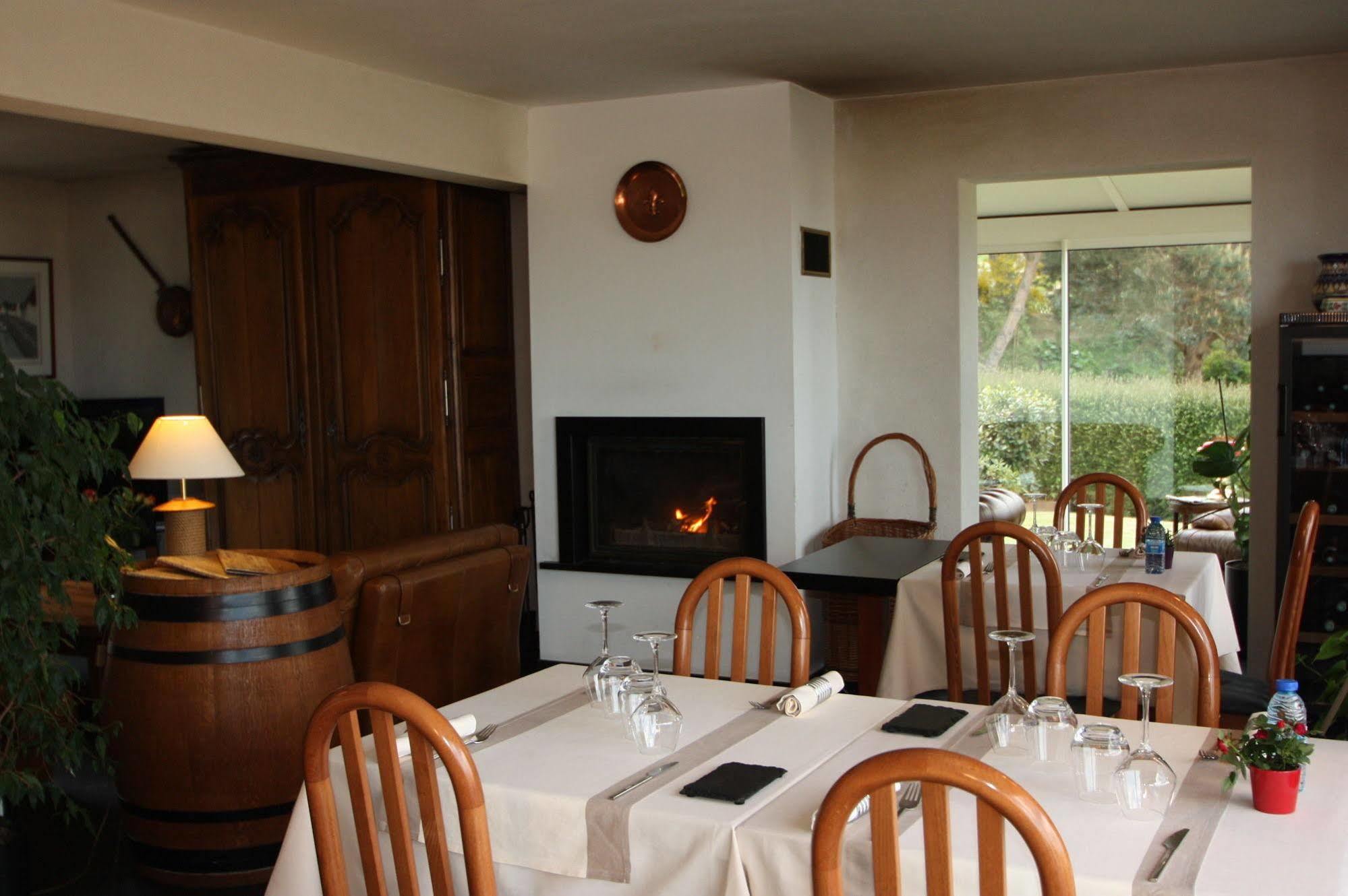 Hotel Domaine Buhez Nevez Trélévern Esterno foto